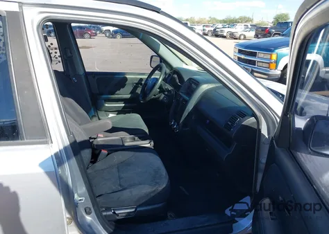 2006 Honda Cr-V Lx from USA, damaged, VIN JHLRD68556C000679